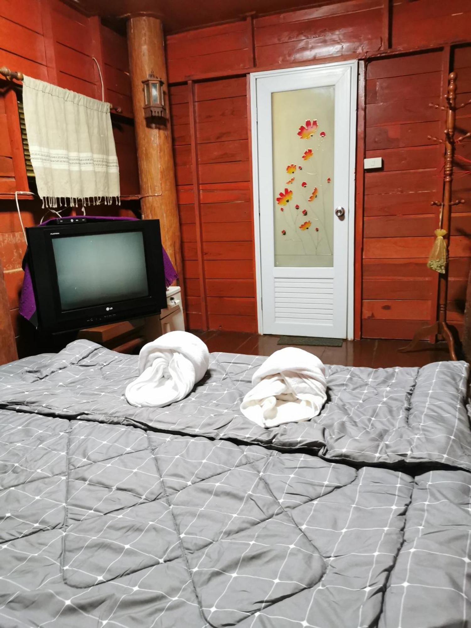 Home Garden Chaeson บ้านสวน ชวนฝัน Lampang Ruang foto