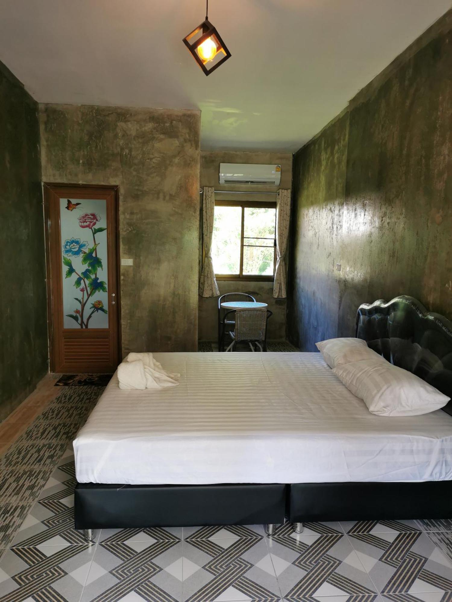 Home Garden Chaeson บ้านสวน ชวนฝัน Lampang Ruang foto